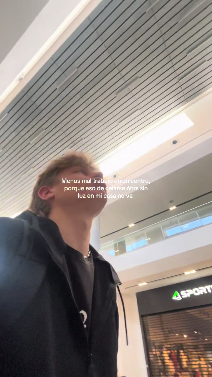 @nicolaa