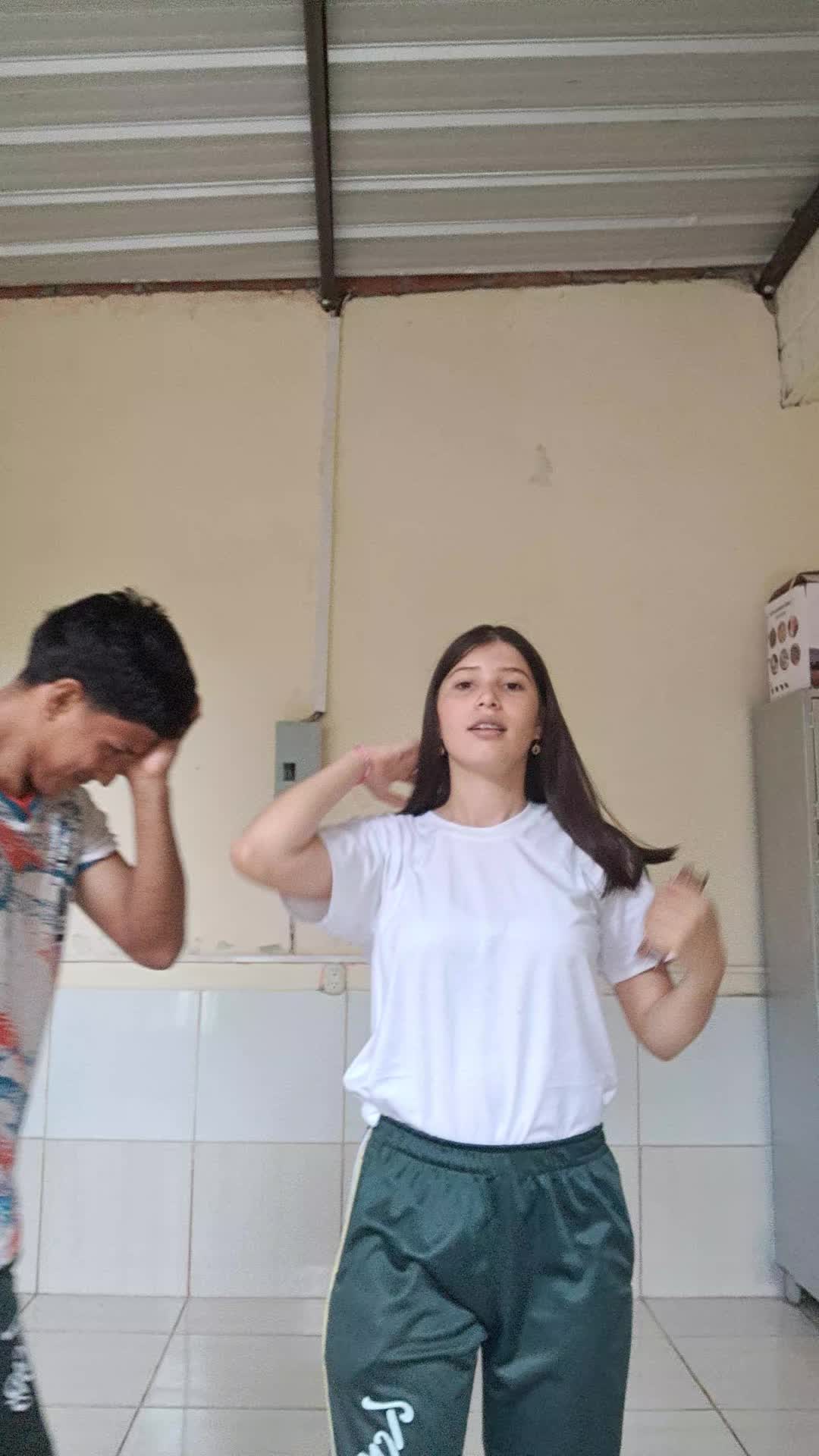 @Isabella