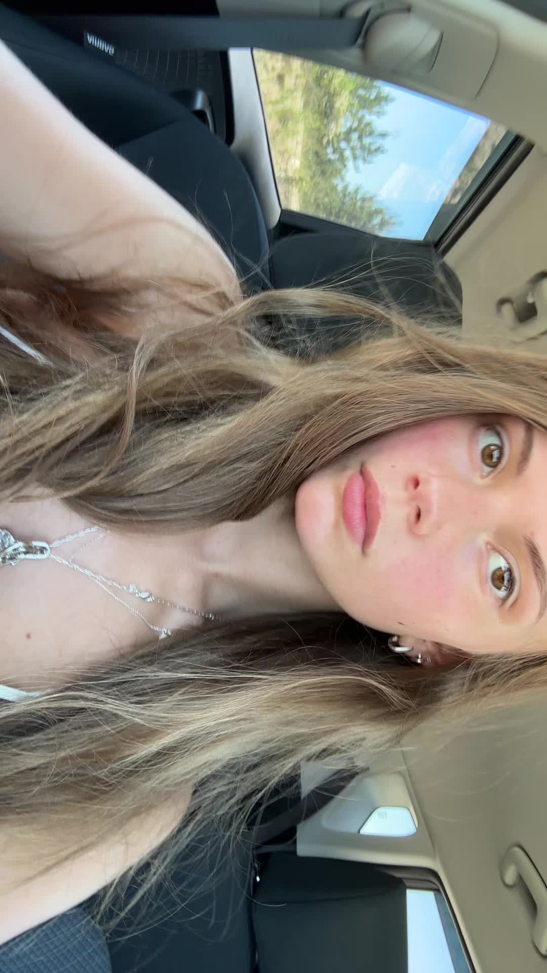 @viola
