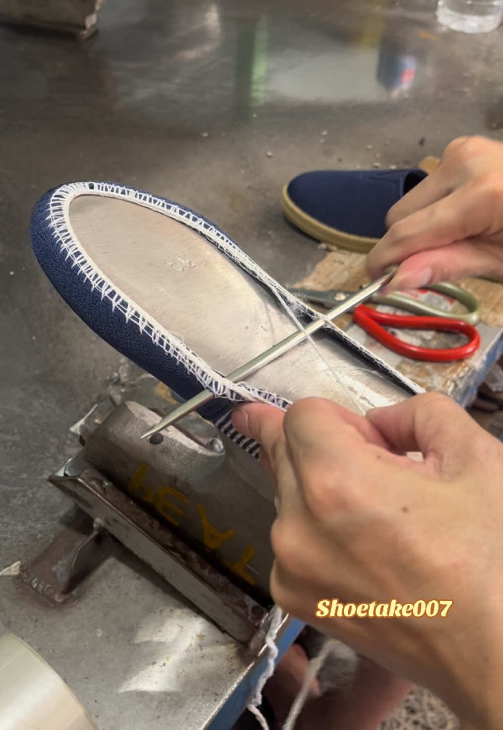 @SHOETAKE