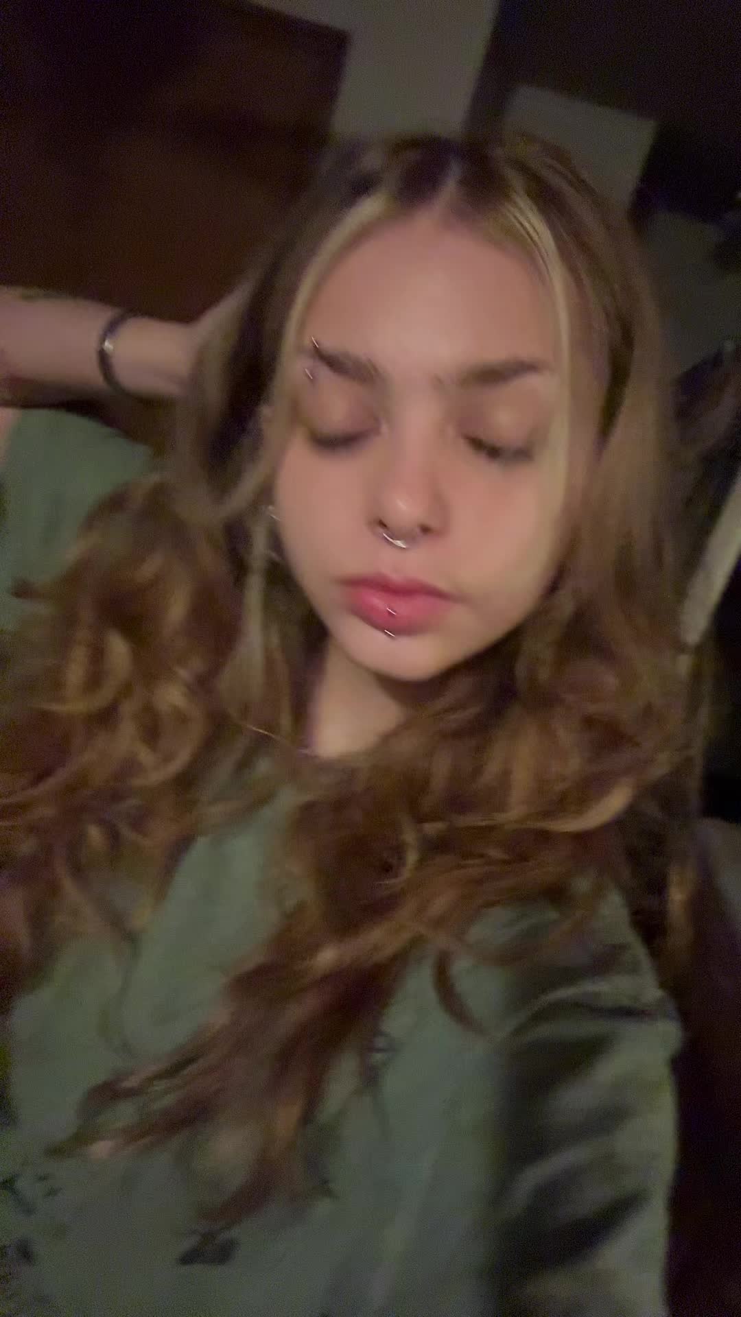@Aunteeeee