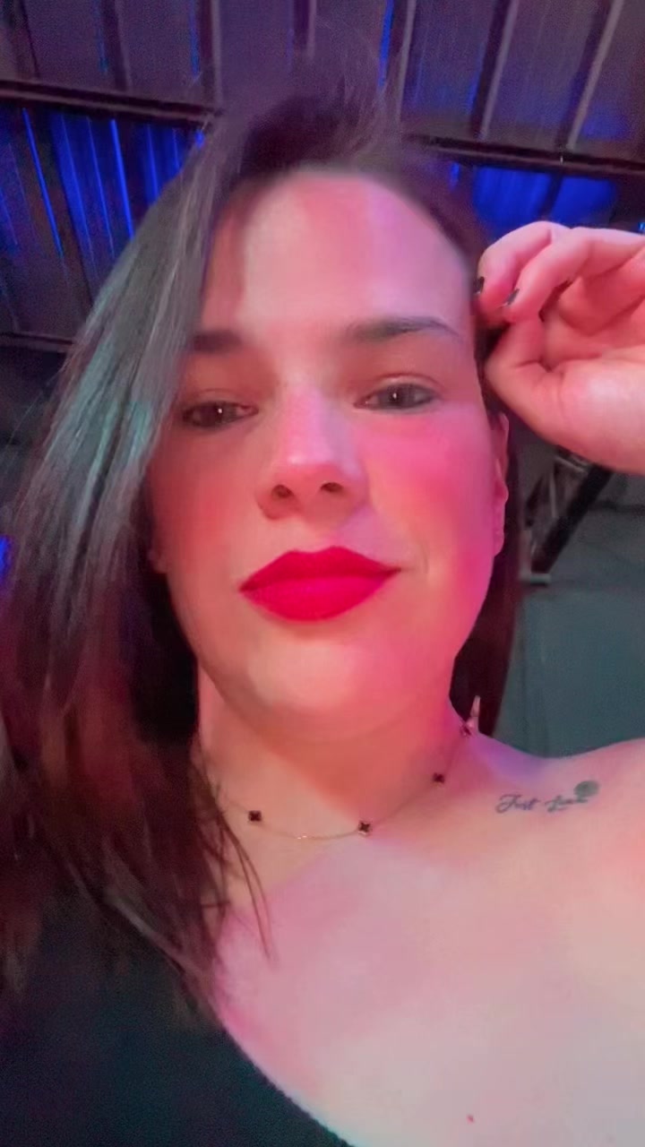 @𝓥𝓪𝓷𝓮 𝓑𝓮𝓷𝓲𝓽𝓮𝔃🌹