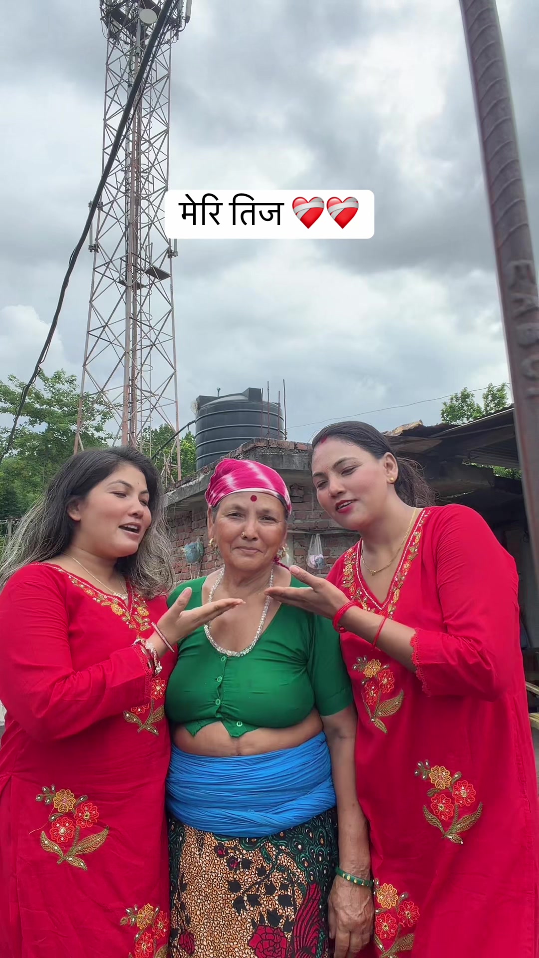 @Maya (Makeup Artist 👩&zwj;🎨)