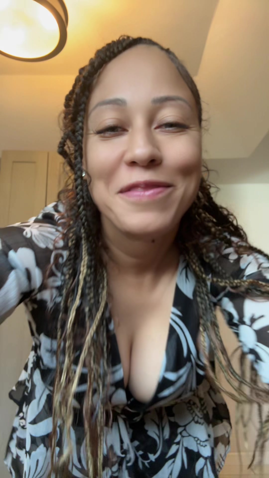 @mymibella