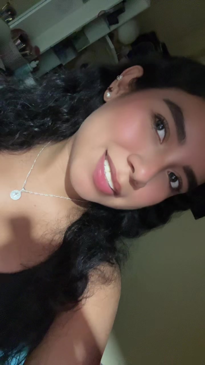 @𝓨𝓪𝓶𝓲𝓵𝓮 𝓒𝓕 💙🖇