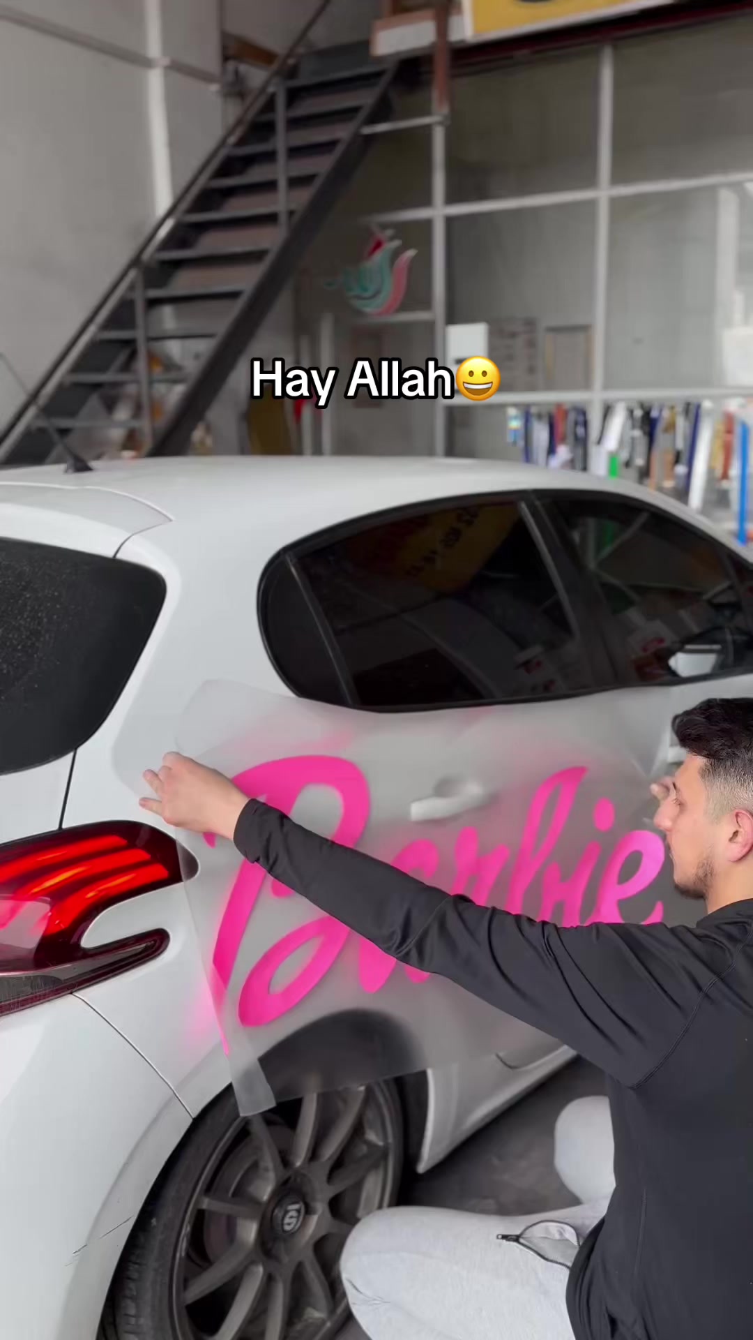 @𝐻.𝒟