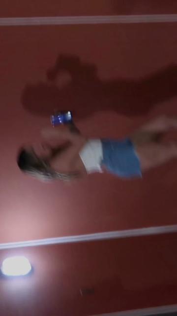 @Shitneyy