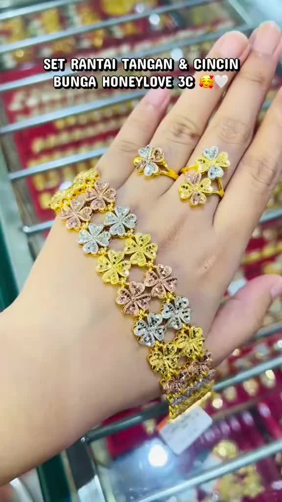 @Syafira Eira