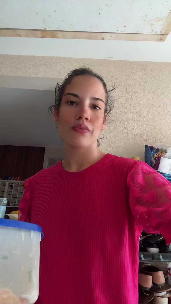 @Débora Braga 🦋