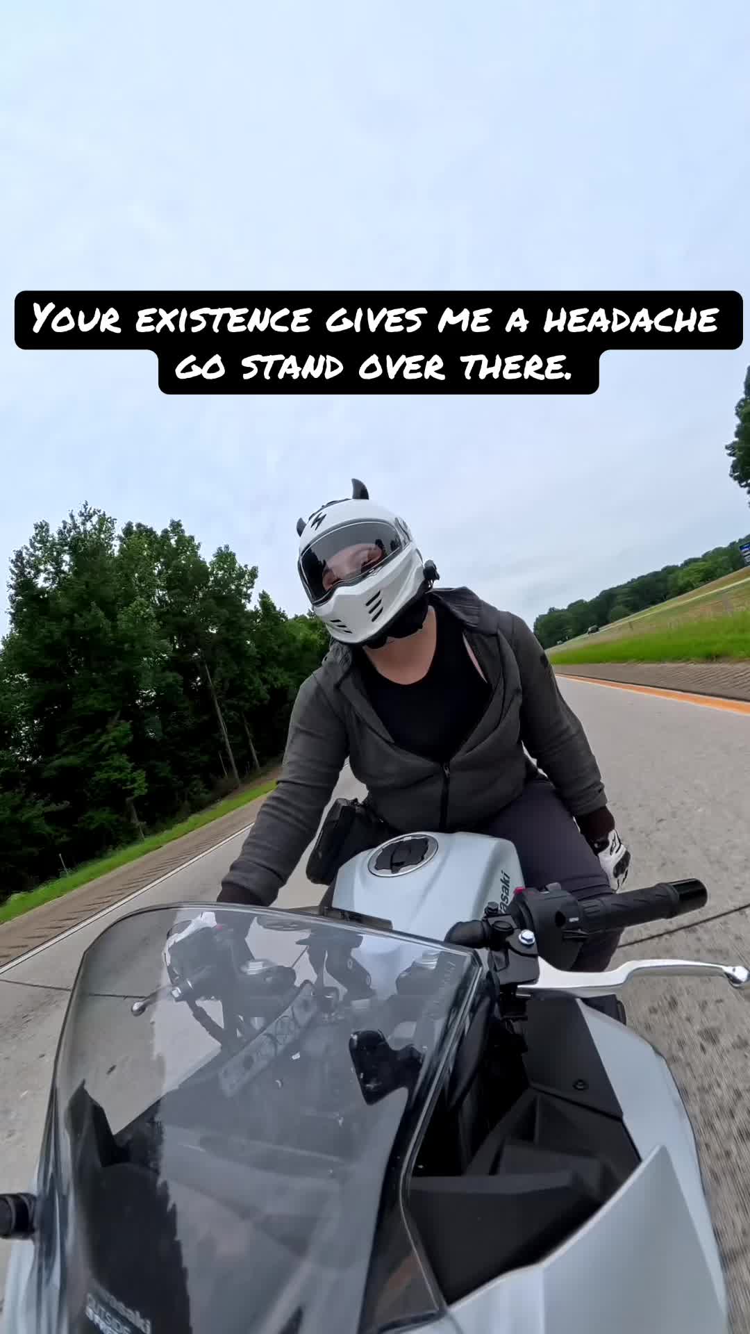 @MoonlitMoto