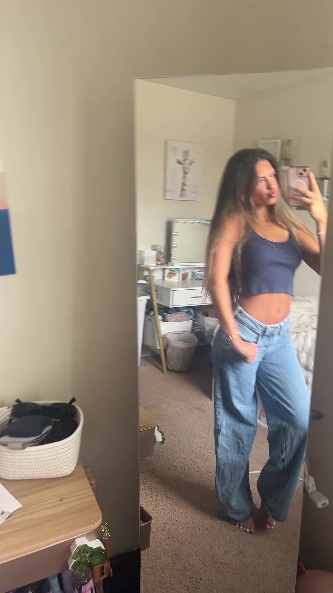 @neomi.marie