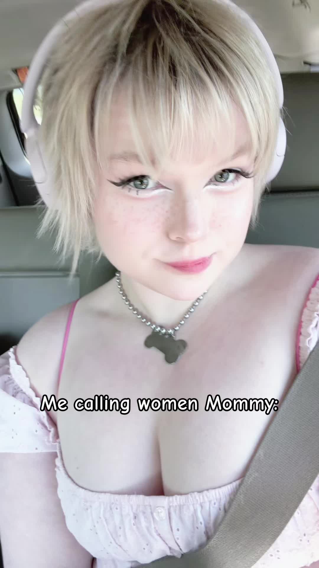 @kibbie ๐๐พ๐momo?!