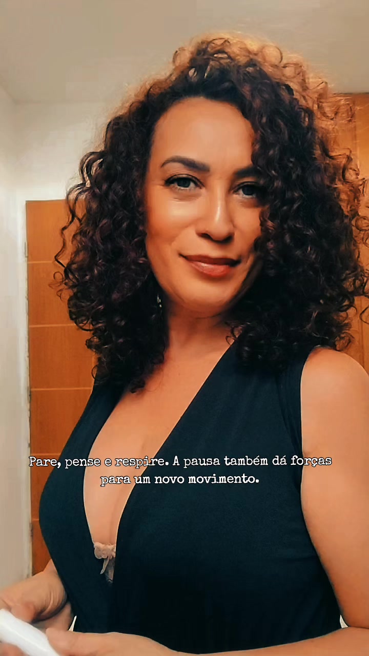 @Mari Leopol 🇧🇷💃🦋🌺