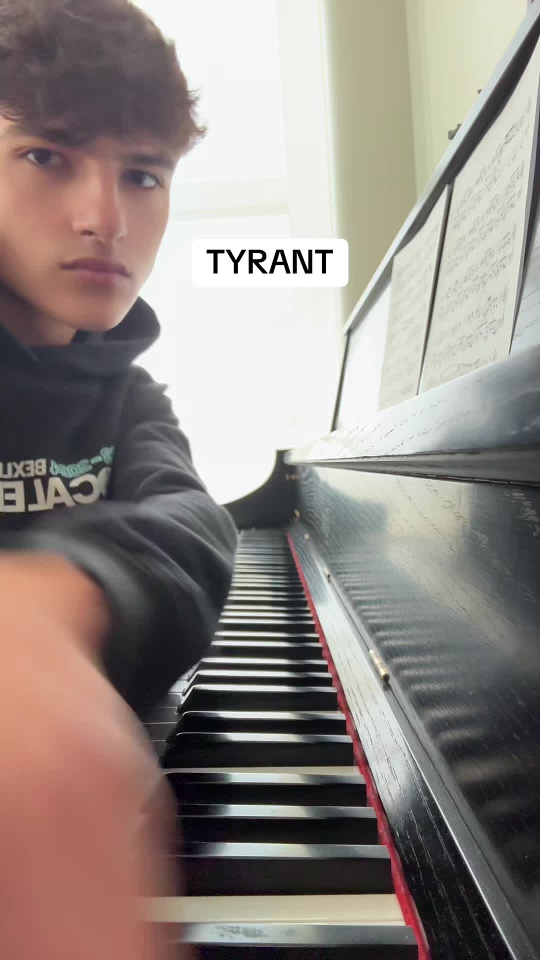 @noahschlondorff