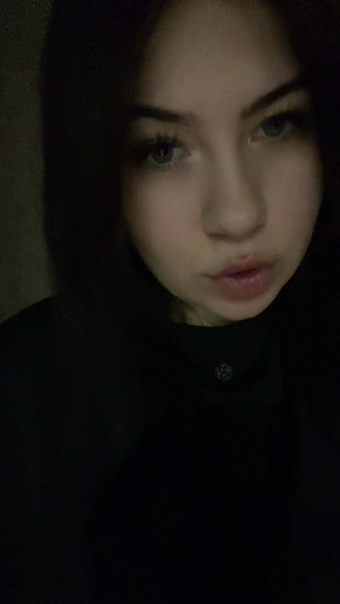 @D_V_E