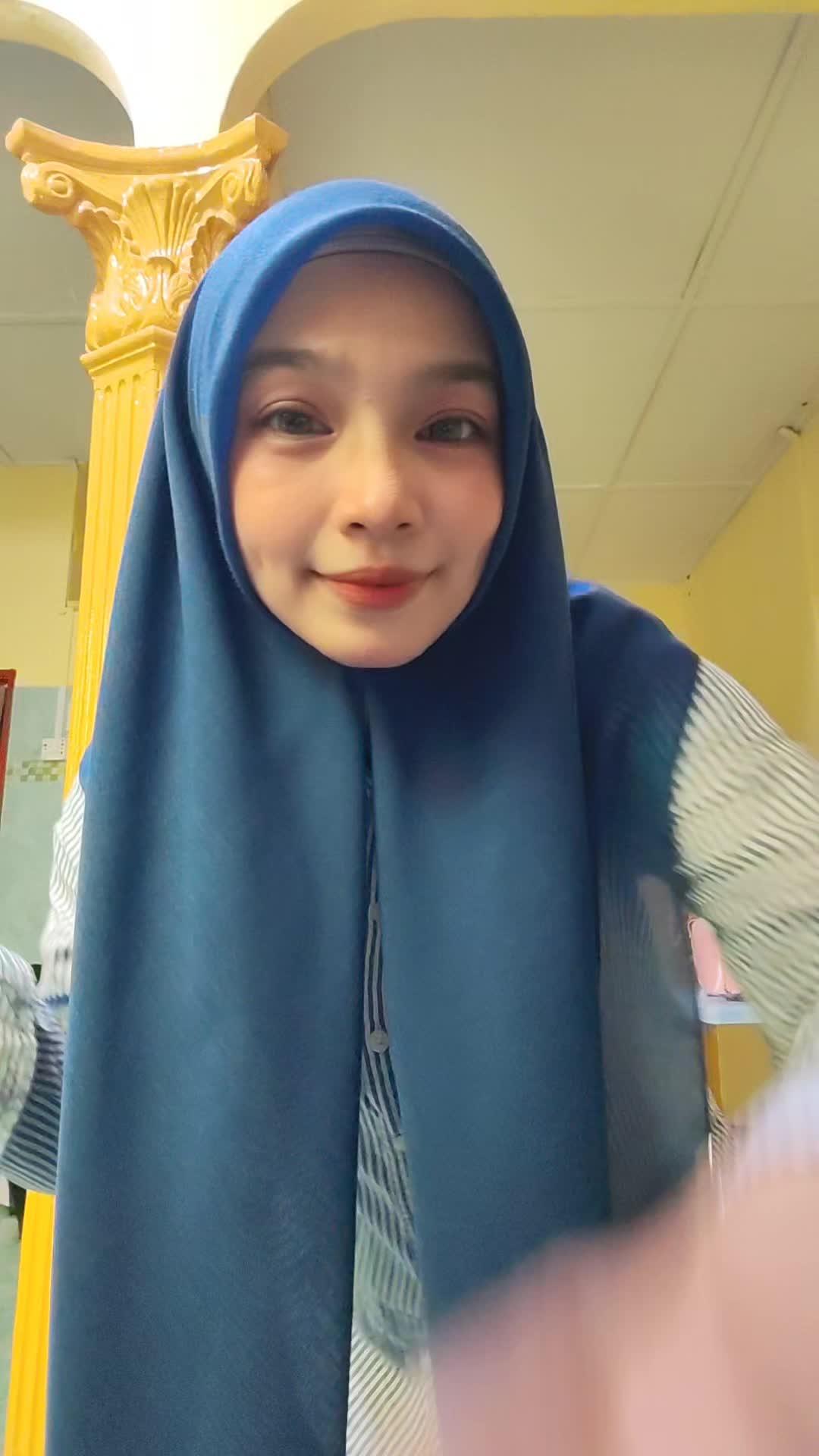 @Farah Marlieyana 🍉