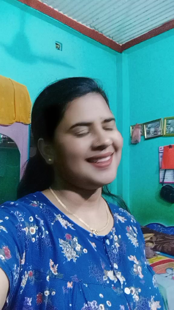 @Mina Pun356