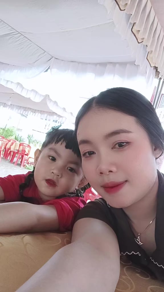 @🥰ສາວຄູລົດເມ😝