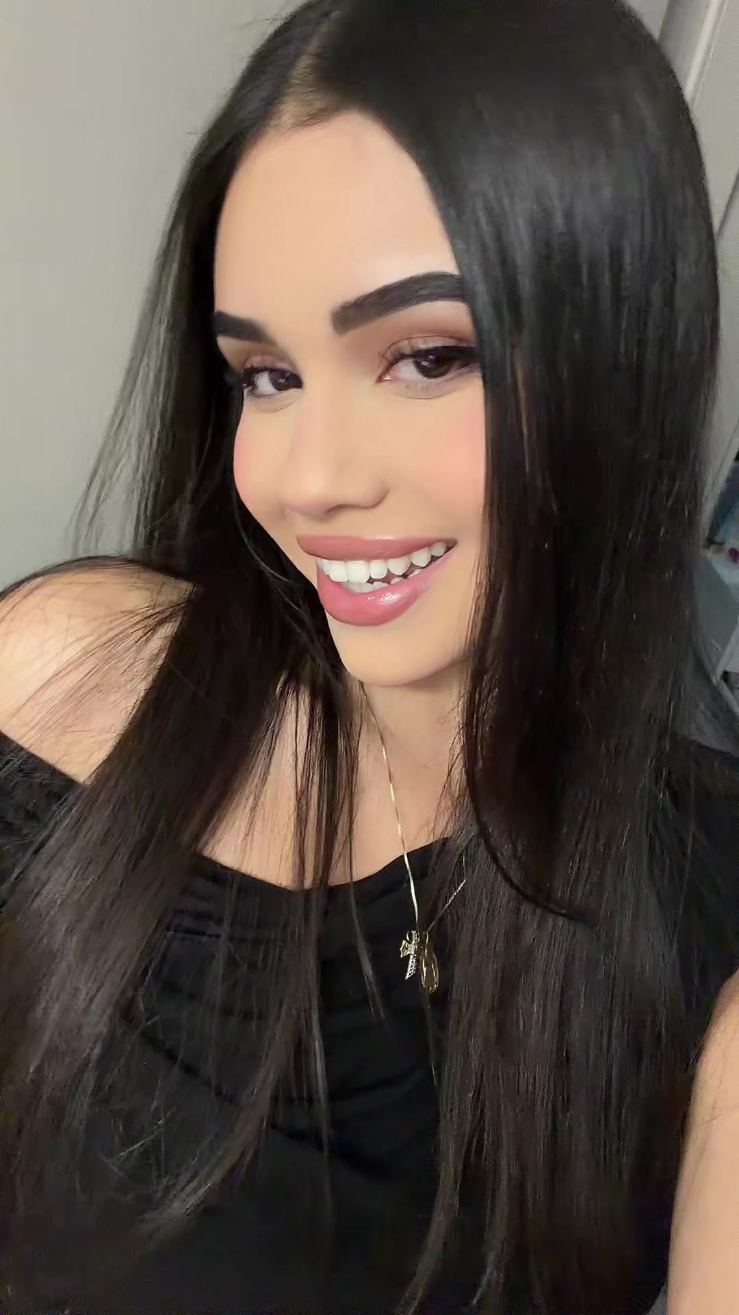 @arellamirielle