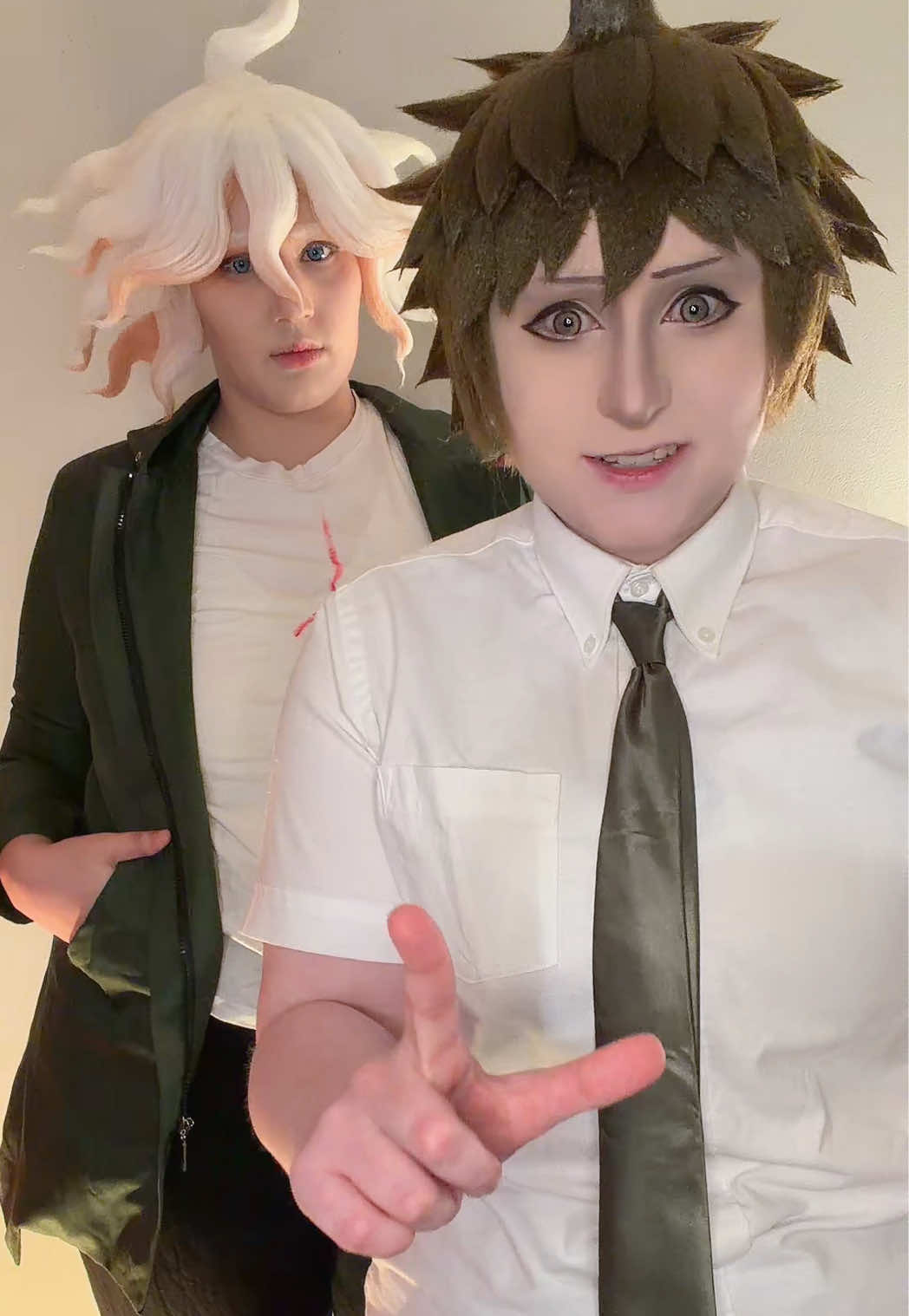 @𝗘𝗹𝗶