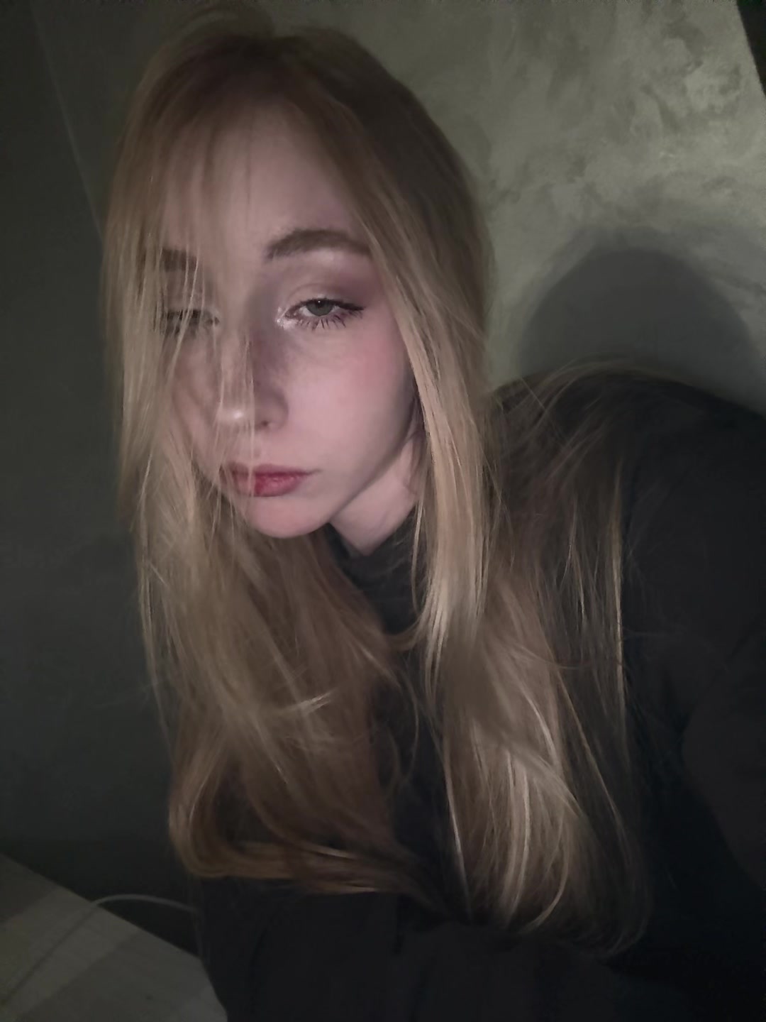 @Олександра🚬