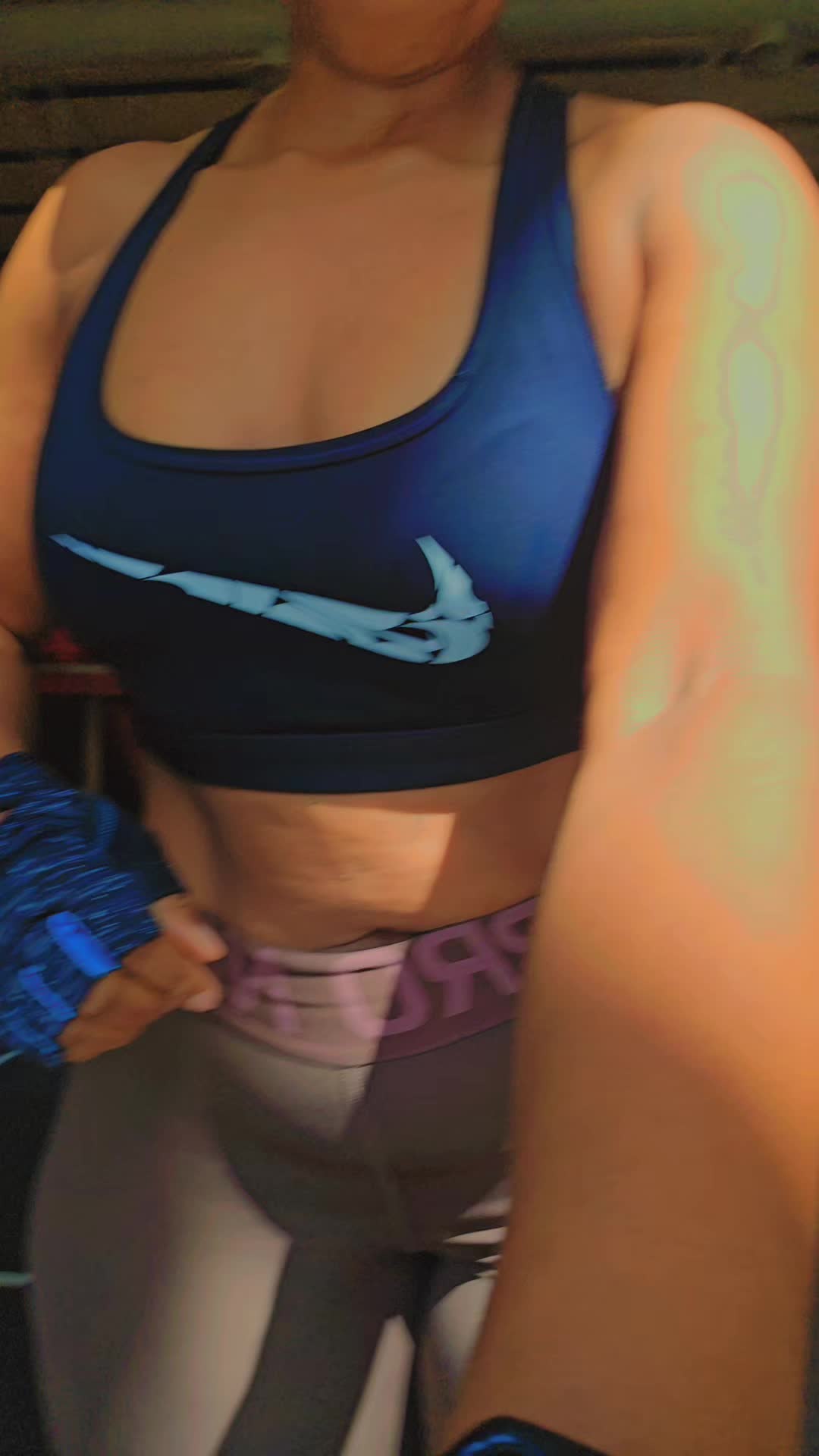 @lumkamfolozibidla(FitBunny)