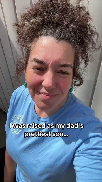 @MandyLou