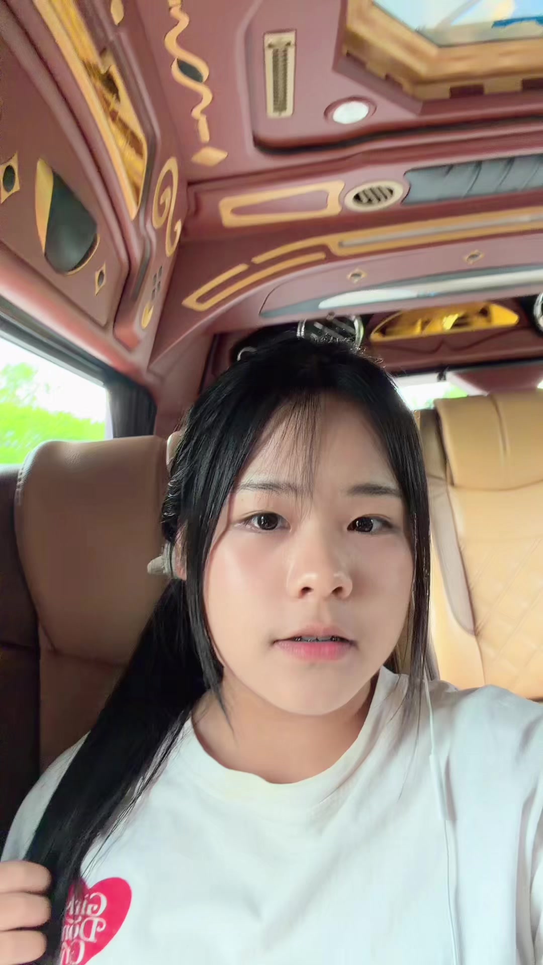 @หมวยเอ๋อ