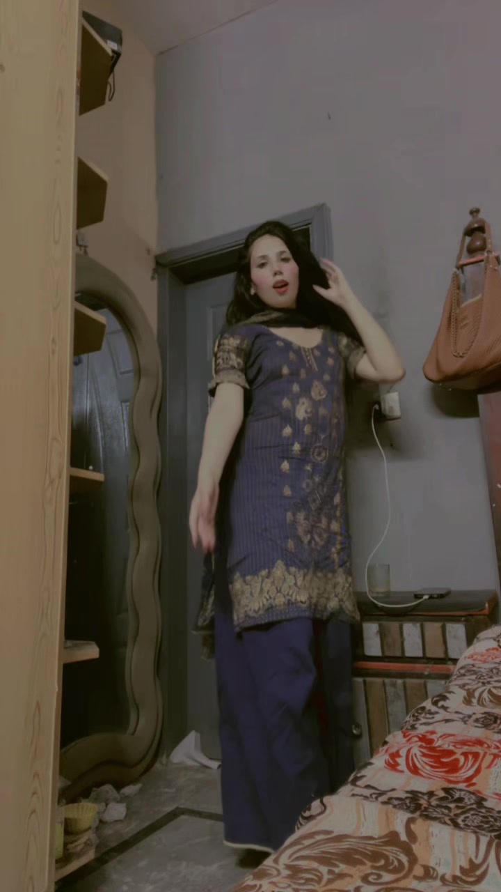 @sania g