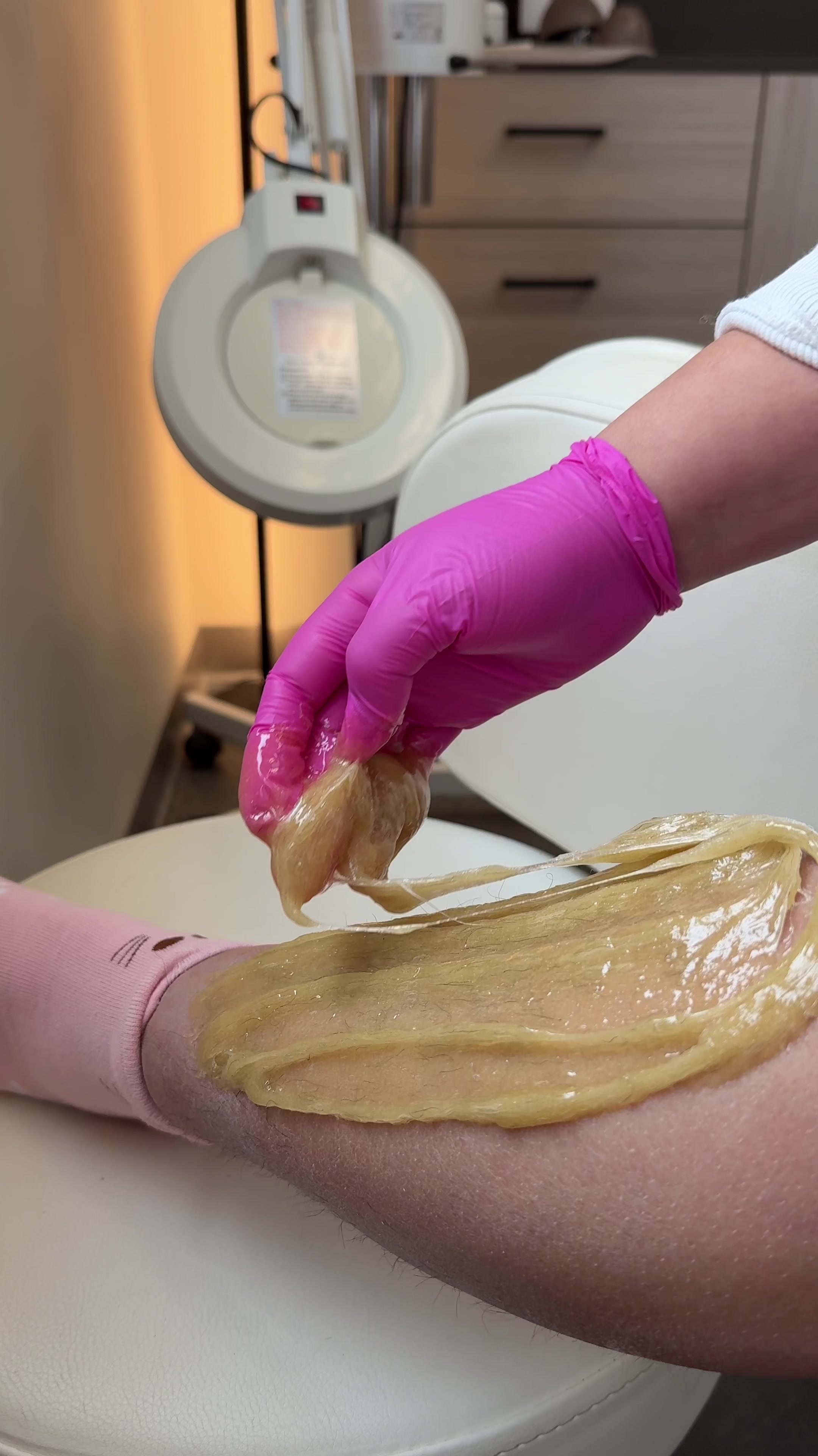 @Jillian Ledy | Body Sugaring