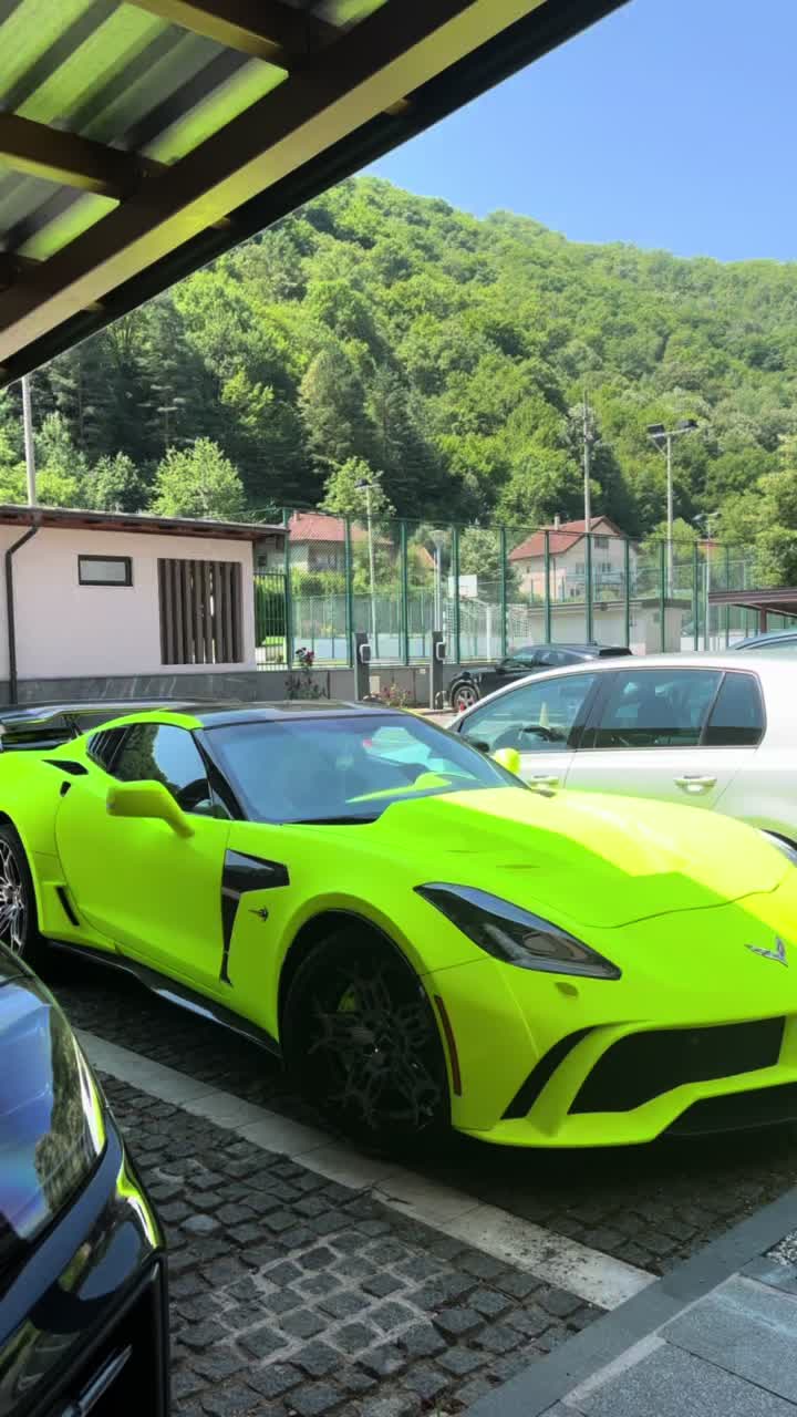 @Carspotter Adian