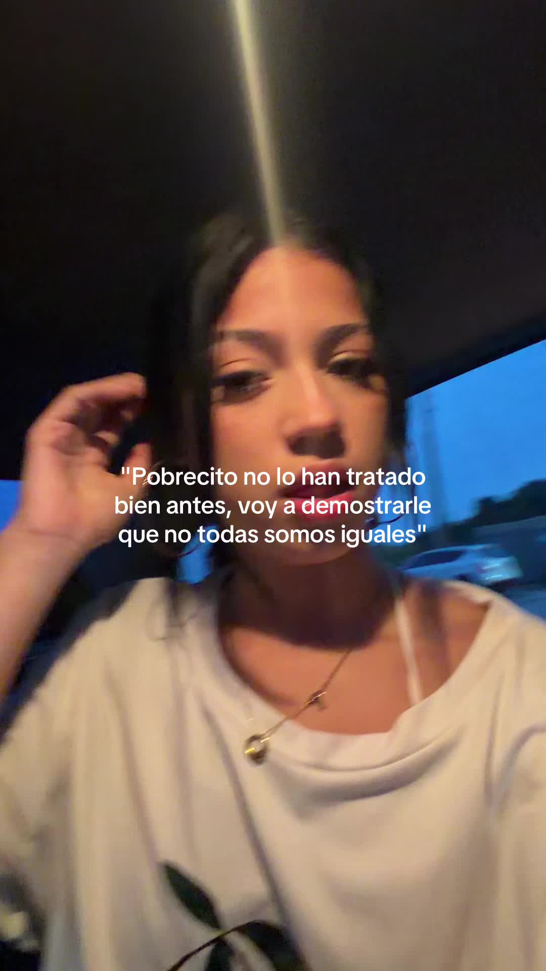 @victoria:)๐