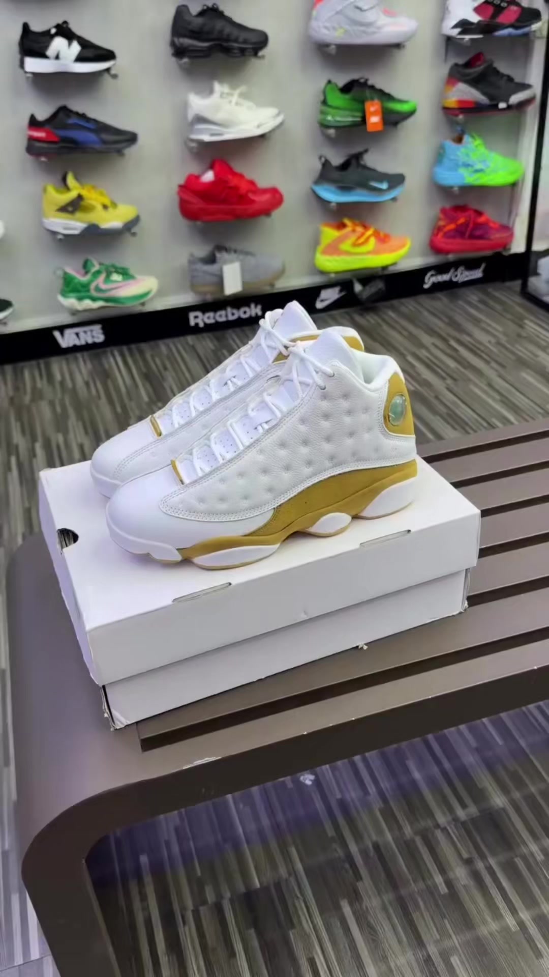 @sneakerhead2cpt