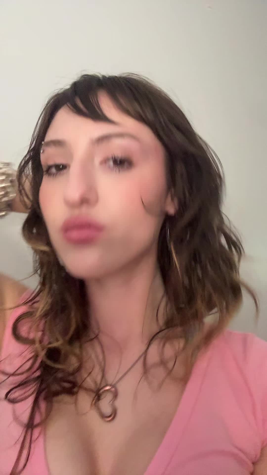 @glitttersophi
