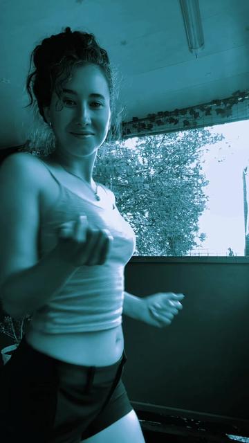 @Юлия