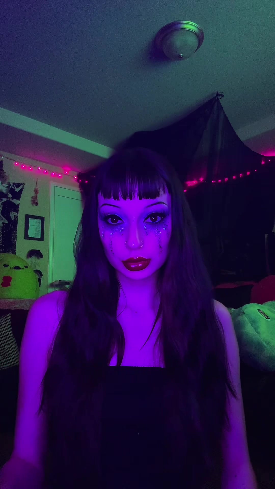 @🕷️