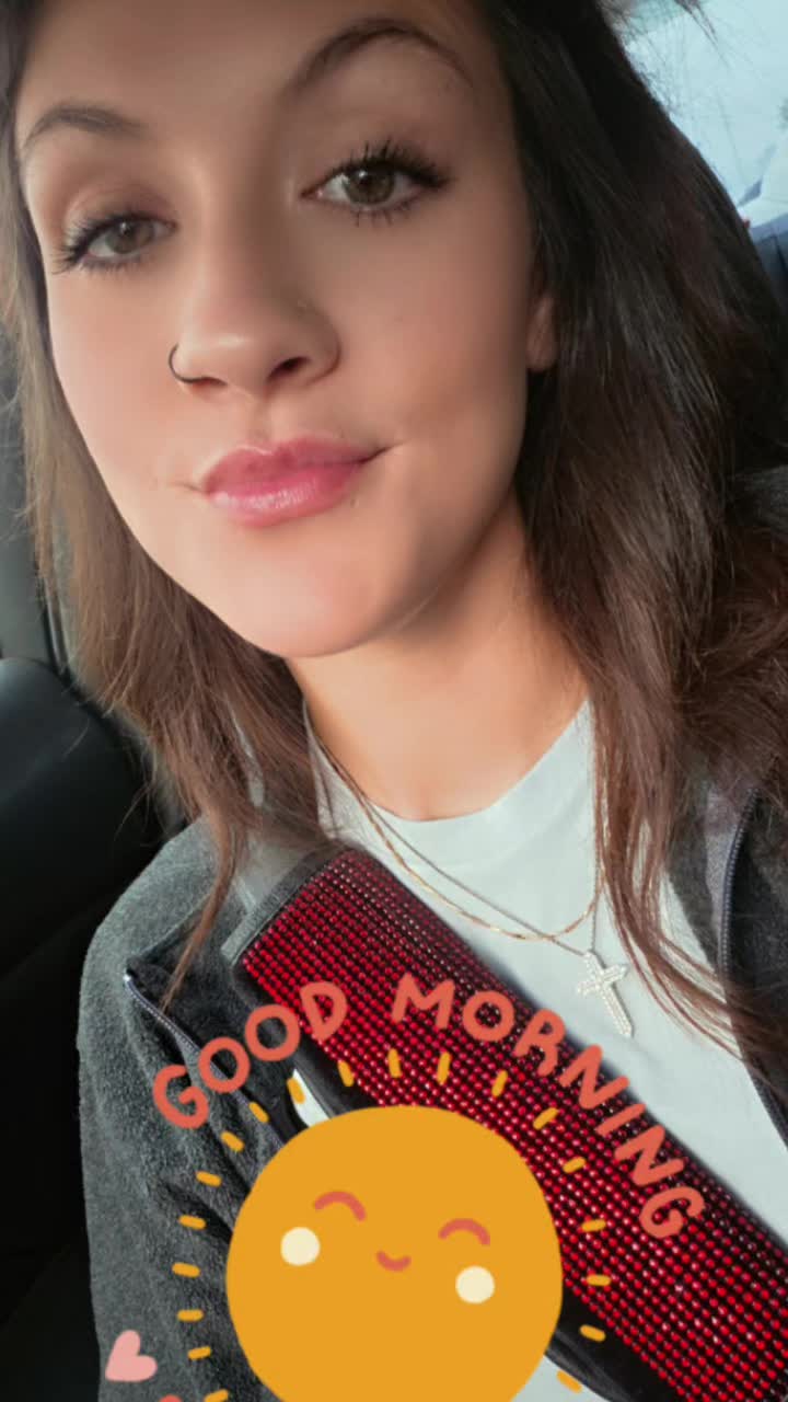 @👑✝️BRANDI✝️👑 BrandiFam🙏🏻🩷