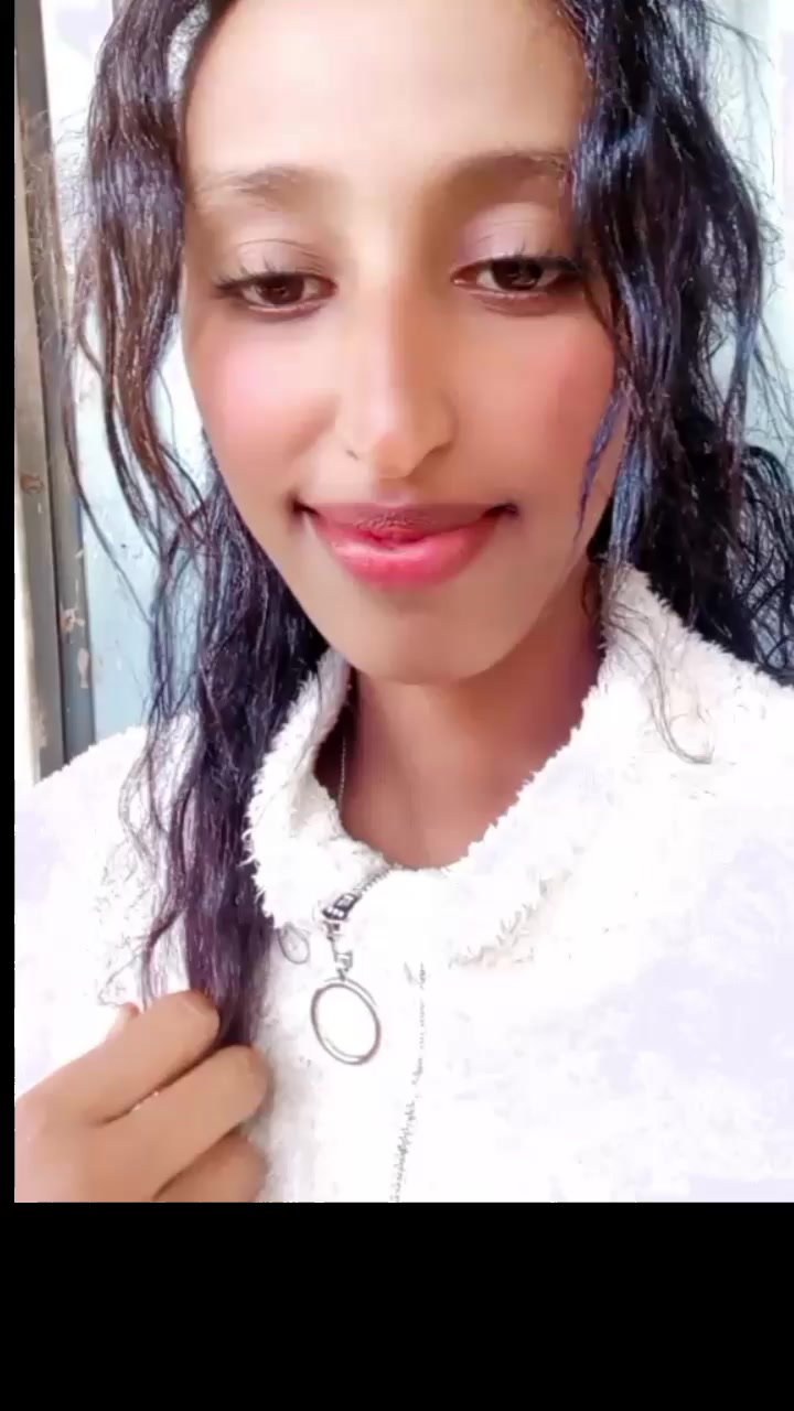 @tsiya