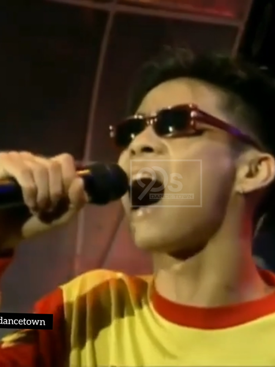 @90s DanceTown