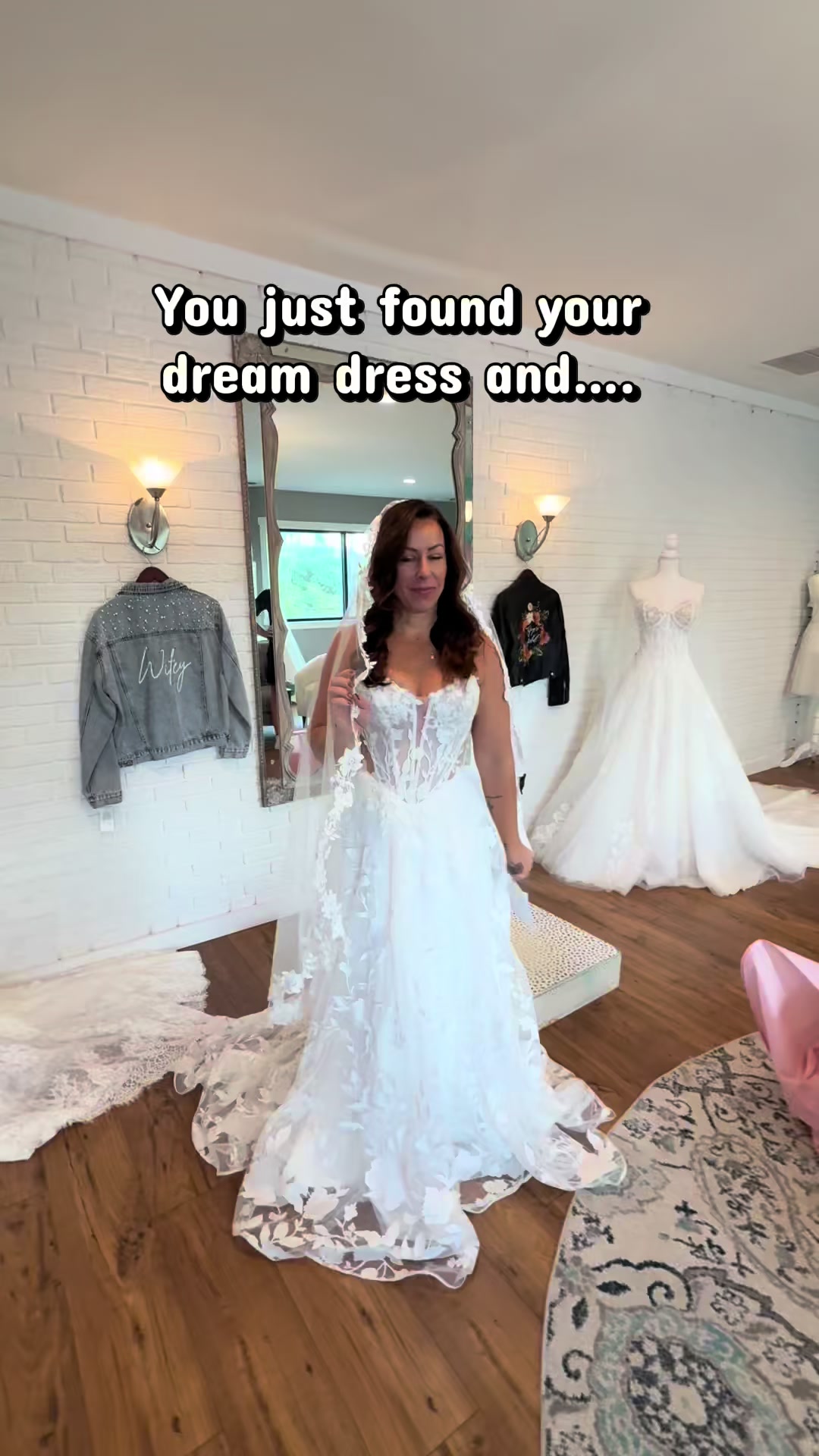 @Tiffanys Bridal Boutique LLC