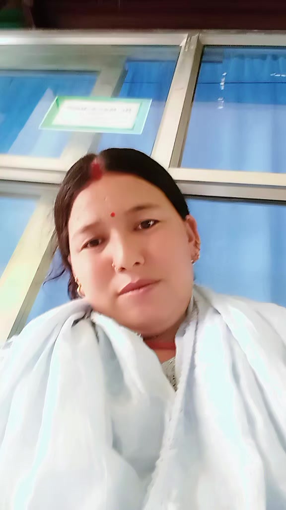 @स्मृति रोकाया"प्रेमाश्रु"💞