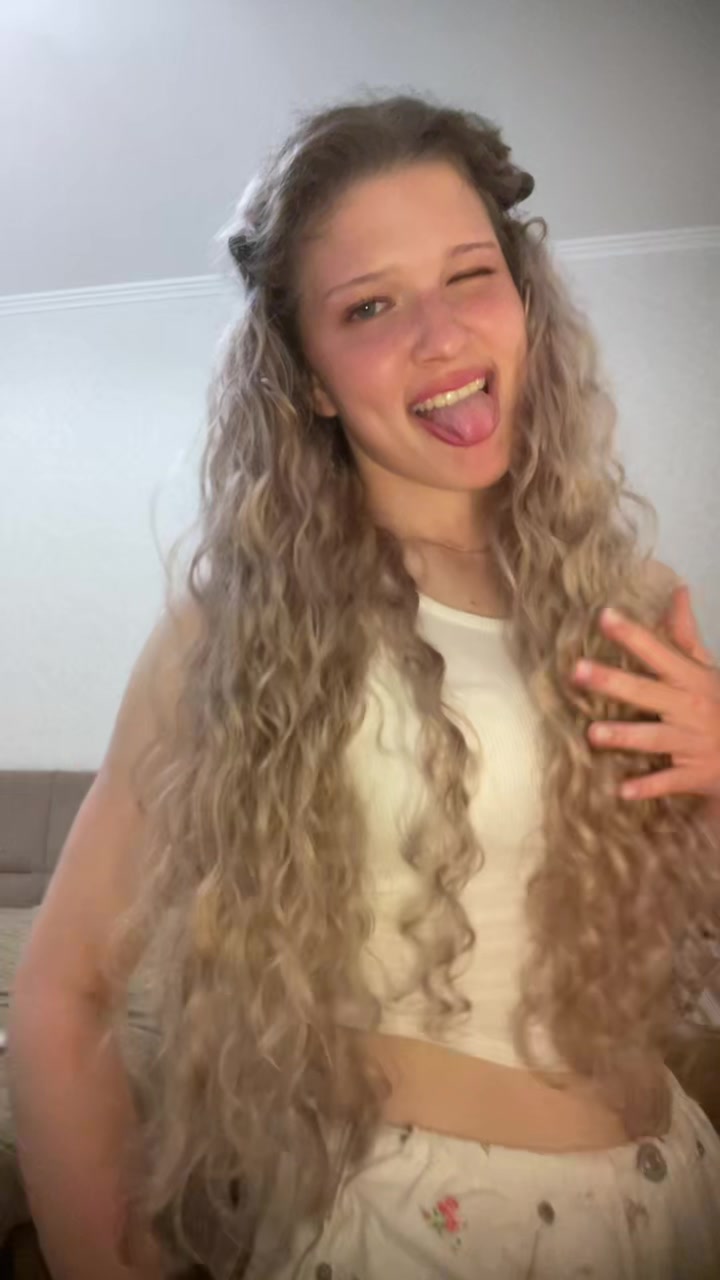 @waistti