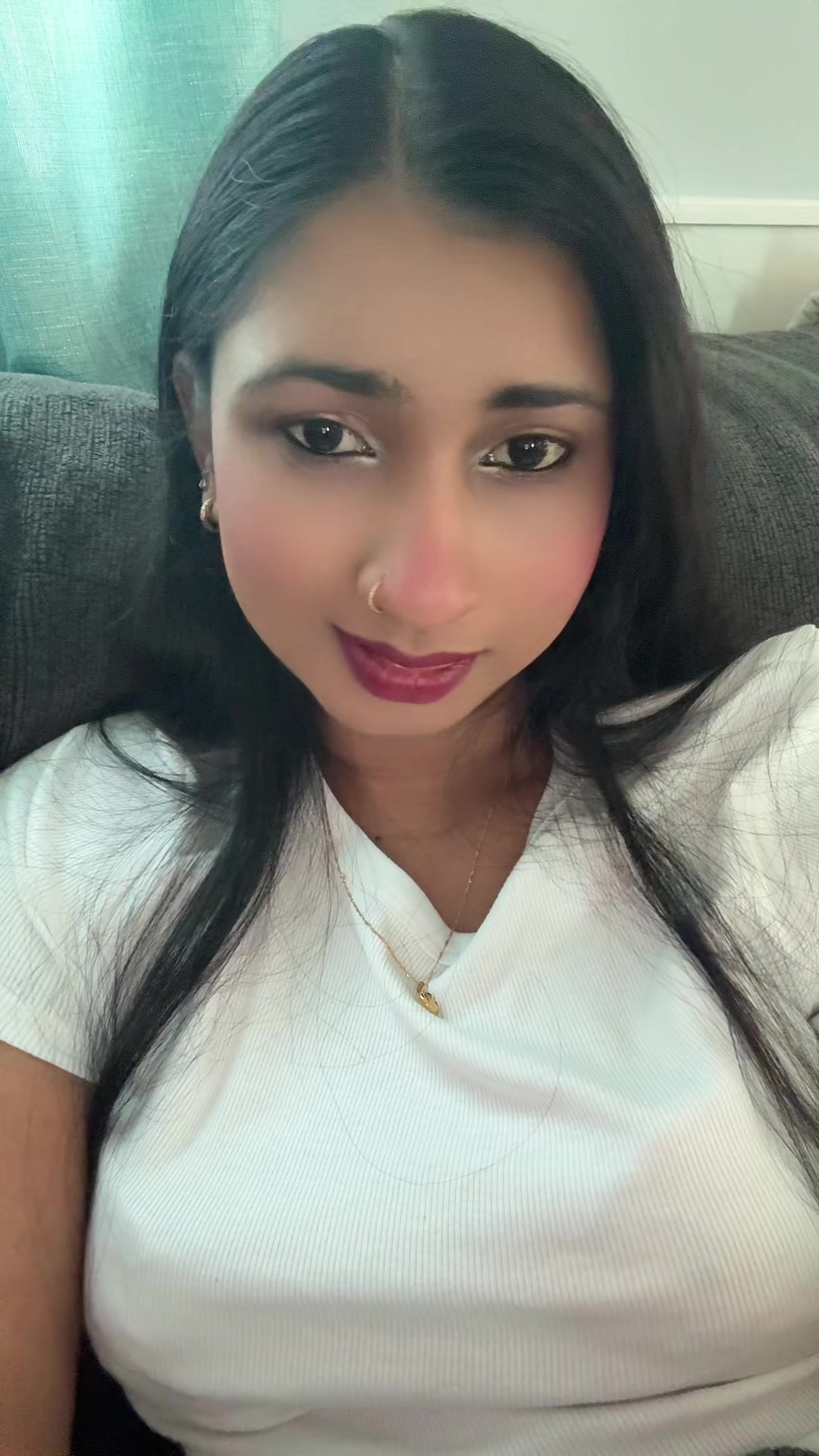 @Priya ✨🧿