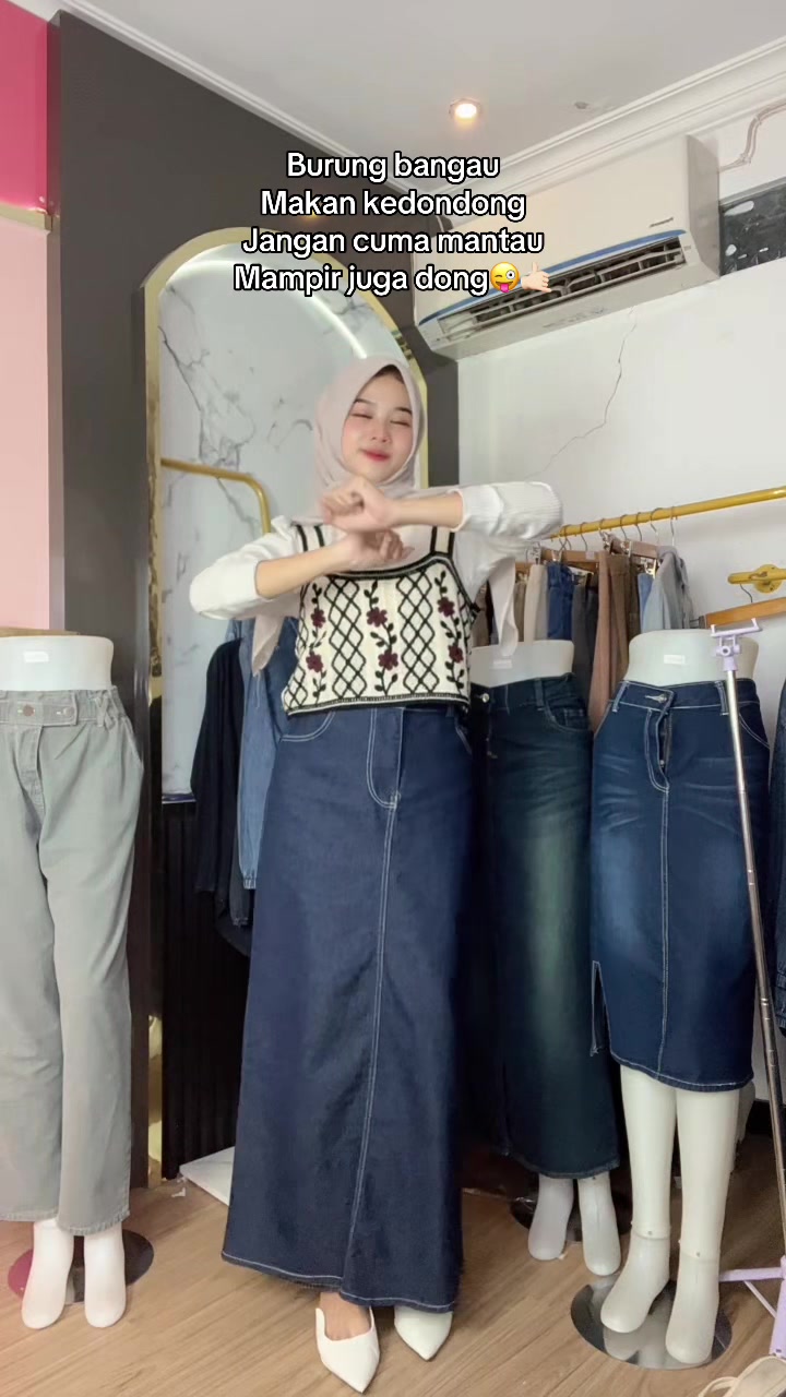 @iconic jeans