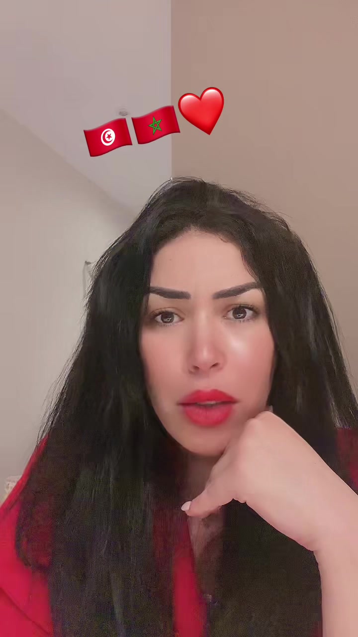 @Houda 🇲🇦💍🧑&zwj;🧑&zwj;🧒&zwj;🧒