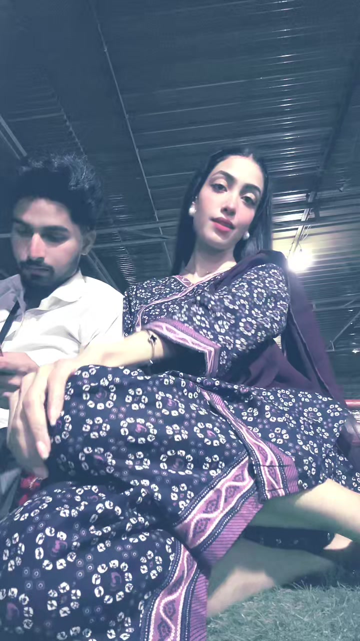 @UROOJ💋🧸