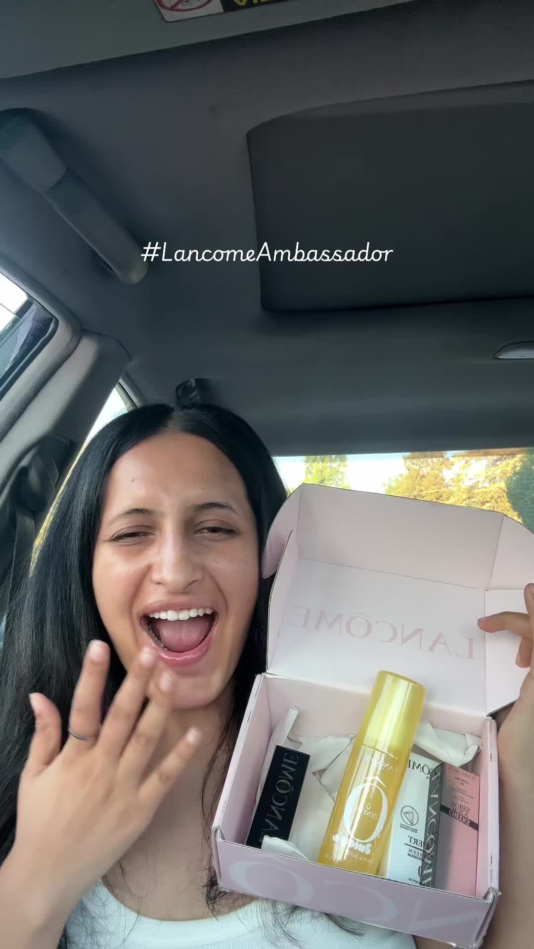 @Neeluu