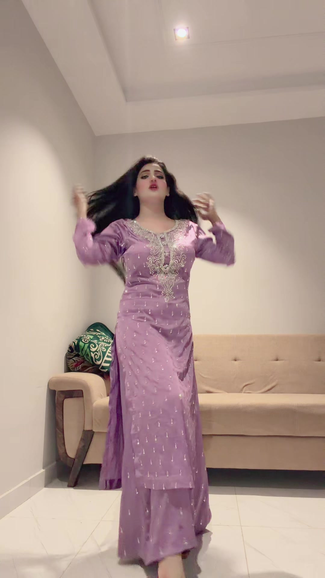 @Sania Khan Actress