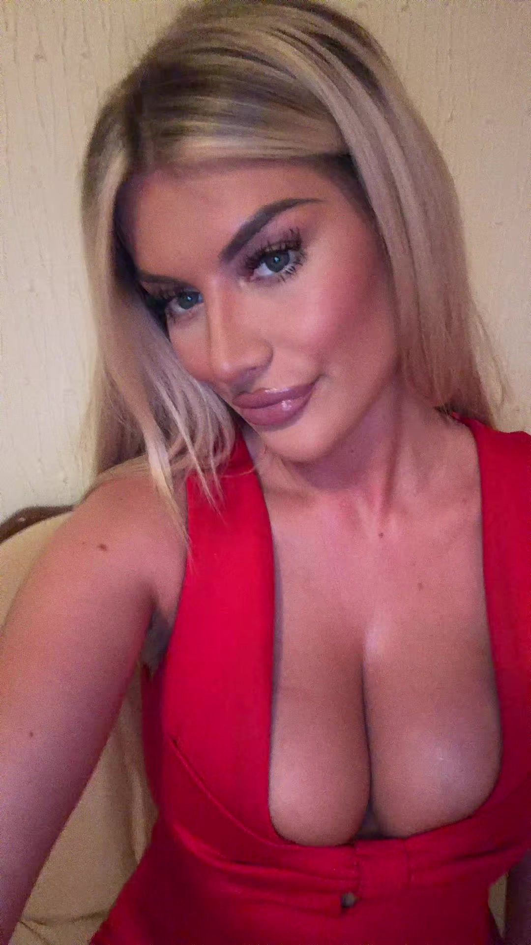 @dzanaa2