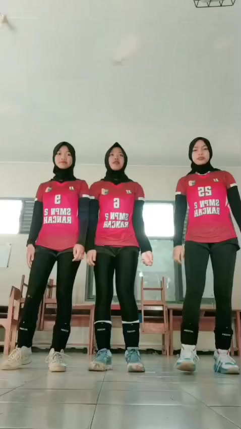@๐๐๐